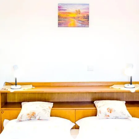 Charming With Private Pool In Mastrinka - 98 Sqm Apartment *