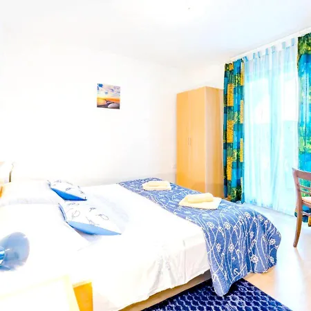 Apartment Charming With Private Pool In Mastrinka - 98 Sqm *