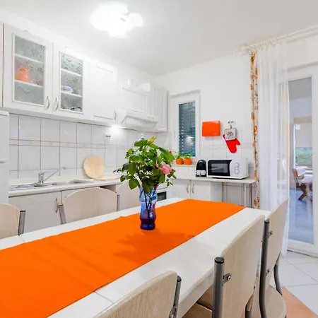 Charming Mastrinka With Private Pool